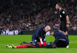 Arsenal blow as Madueke gives Arteta another injury scare as he's forced off
