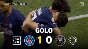 Golo ‘made in’ Portugal dá a vantagem ao PSG frente a Messi (vídeo)