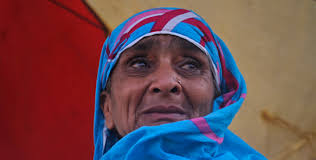 Zulaikha Bibi, whose grandson, Faisal Shaikh, 32, was killed in a shootout ... - karachi-543