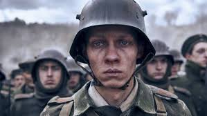 Felix Kammerer Wins Bambi Award for Leading Role in “All Quiet on the Western Front”