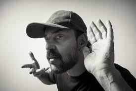 Gabriel O Pensador receberá R$ 50 mil por música não autorizada em campanha política