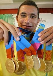 O nadador Clodoaldo Silva já foi considerado o maior atleta paraolímpico do mundo. Conhecido como “Tubarão”, é detentor de diversos recordes mundiais. - clodoaldo-silva1
