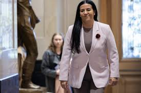 Montreal’s New Mayor Pushes for Urgent Talks Amid Transit Strike Chaos