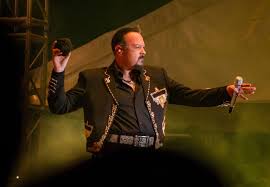 Zacatecas: sicarios agreden convoy de Pepe Aguilar rumbo al aeropuerto de Calera