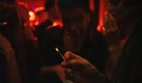 Singer Mangli's Birthday Bash Raided: Drugs, Liquor, and Legal Trouble! - Imagen principal del artículo