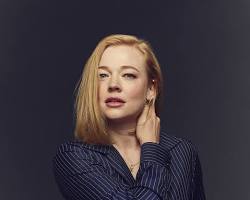 Image of Sarah Snook in Succession