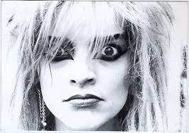 NINA HAGEN – PUNK + GLORY. - nina2