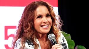 Lucero revela tajantemente si está lista para convertirse en abuela