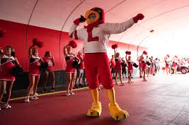 Louisville and James Madison Clash in Friday Night Showdown