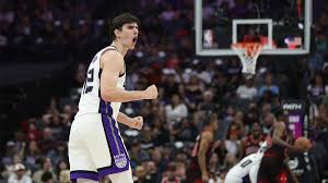 What we learned as Malik Monk, Maxime Raynaud fuel Kings' win over Bulls