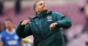 Hurzeler thrilled by Brighton's response to Struijk red card