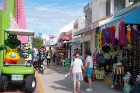 Resultado de imagen para historia isla mujeres