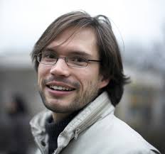 Oliver Glanz (PhD, MA) is post-doctoral researcher at the Free University of Amsterdam (faculty of theology). He has studied theology and biblical languages ... - oliver-glanz-web