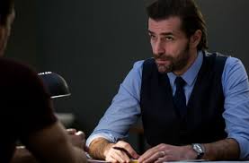 Résultat de recherche d'images pour "la main du mal"