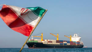 US strikes Iranian launchers on Larak Island in first known attack in weeks - BBC