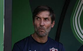 Auxiliar do Fluminense explica derrota: 'Não conseguimos conectar no último terço'