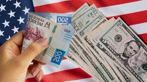 Dólar pierde terreno frente al peso y así cotiza el tipo de cambio este sábado 25 de abril de 2026