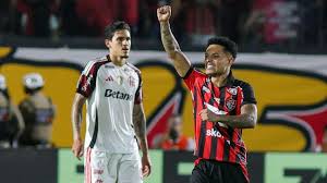 Como valor de Paquetá rendeu Jair Ventura 'sincerão' no Vitória em início de crise no Flamengo