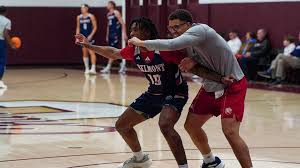 Men's Basketball Visits Murray State Sunday