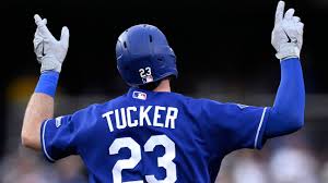 Kyle Tucker bounces back with three hits in Dodgers win