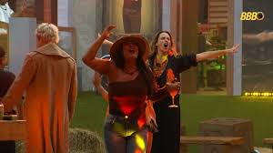 Pela primeira vez, Ana Paula cumpre Barrado no Baile e retorna para a Festa