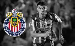 “Te extraño”: Érick Gutiérrez reapareció con raro mensaje melancólico tras ser borrado de Chivas