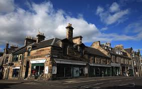 Iconic St Andrews golf shop raided by ‘professional gang’