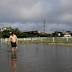 Hermine kills 2, ruins beach weekends in northward march