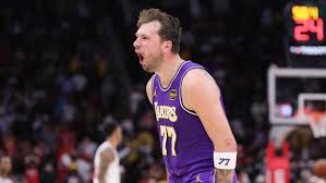 Lakers vs Miami Heat match player stats