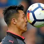 Alexis Sanchez Jamie Vardy Manchester