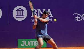 Thiago Wild avança mesmo com derrota e está na chave principal do ATP de Buenos Aires