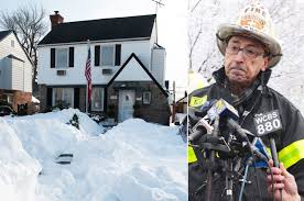 Résultat de recherche d'images pour "de blasio shovel"