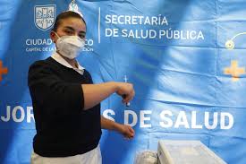 Vacunación contra el sarampión en Central de Abasto; CDMX amplía horario diurno