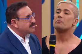 Outro Canal: Ratinho vira alvo de queixa-crime após piada considerada homofóbica com cantor no SBT