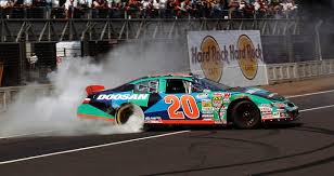 2025 Viva Mexico 250: Odds, Predictions, and NASCAR Picks - Imagen principal del artículo