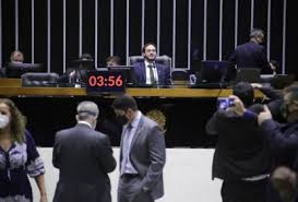 Ex-deputado federal é preso suspeito de ajudar em fuga de traficante ligado ao CV da cadeia