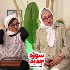 فیلم بگو مگوی مریم امیرجلالی با سیما تیرانداز در شام ایرانی ! / خانم جلالی ول کن عصبی بازی نیستا !