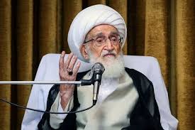 آیت‌الله نوری همدانی به یاری مردم درآمد