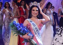 Hija de Alcalde Chavista Obtiene Corona en Miss Venezuela: Controversia y Rumores
