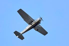 Geklautes Flugzeug nimmt Kurs auf AKW – Kampfjets steigen auf — Frankfurter Rundschau