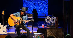 Eddie Vedder Breaks Out Pearl Jam Deep Cut At Japan Solo Tour Kick Off In Nagoya