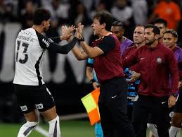 Por dentro de los discursos de Diniz al Corinthians en la Copa de Brasil