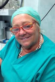 Se ne va in pensione oggi la dottoressa Teresa Giusto, anestesista dell&#39;Azienda ospedaliera. Tra i suoi meriti quello di aver introdotto, 25 anni fa, ... - image