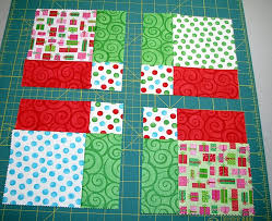 Résultat de recherche d'images pour "Scrappy 2 1/2 inch square quilt patterns"