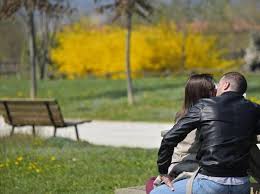 METEO, A NAPOLI SOLE E TEMPERATURE IN SALITA PER IL 25 APRILE