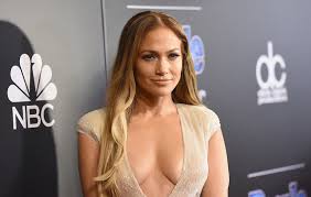 Resultado de imagen de jennifer lopez cuerpo 2015