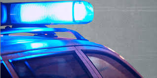 Un policier tue un homme qui le menaçait avec des couteaux à Bobigny