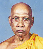 Talwatte Indrajothi Nayake Thera, the Chief Incumbent of Daladawatta Raja Maha Vihara, Talpitiya, Wadduwa. - z_14-Thalpitiya1