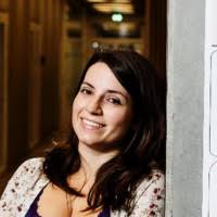 Carolina Antunes Email