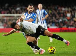 Filip Ugrinic completes training as Valencia prepare for Celta